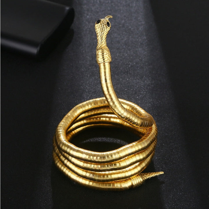 Stornfield | Snake chain - versatile and trendy accessory