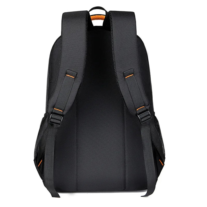 VanguardGear Men's Backpack – Waterproof & Stylish for Work and Travel | Stornfield