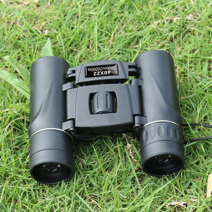 Stornfield | Binoculars with a 2000-meter visibility range (40x22)