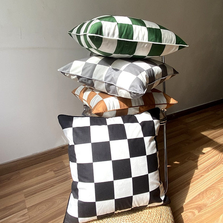 Stornfield | Mattes Checkered Cushion Cover