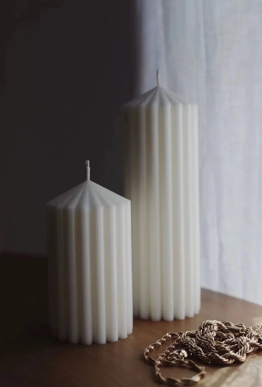 Stornfield | Luxurious Aromatic Scented Candle | For lovely scents in the living room