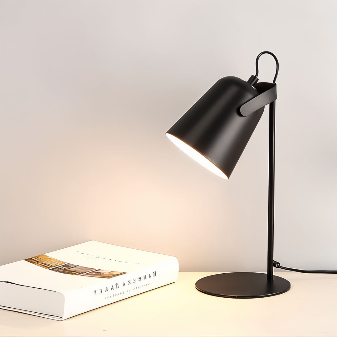Stornfield | Macaron – Lampe de table nordique ajustable pour un bureau élégant