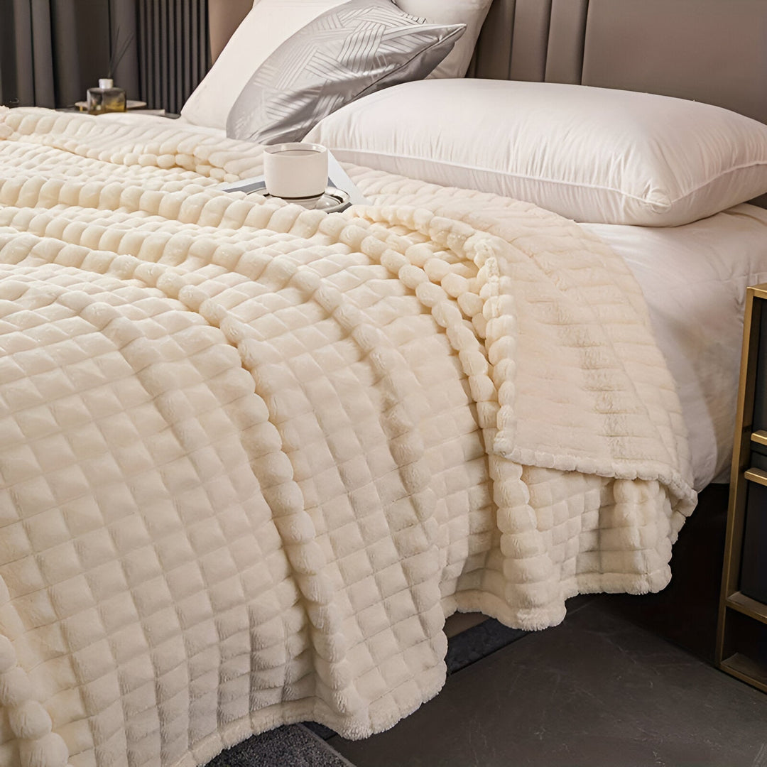 Stornfield | EliteWave Plaid - Ultra-soft Coral Structured Fleece Throw