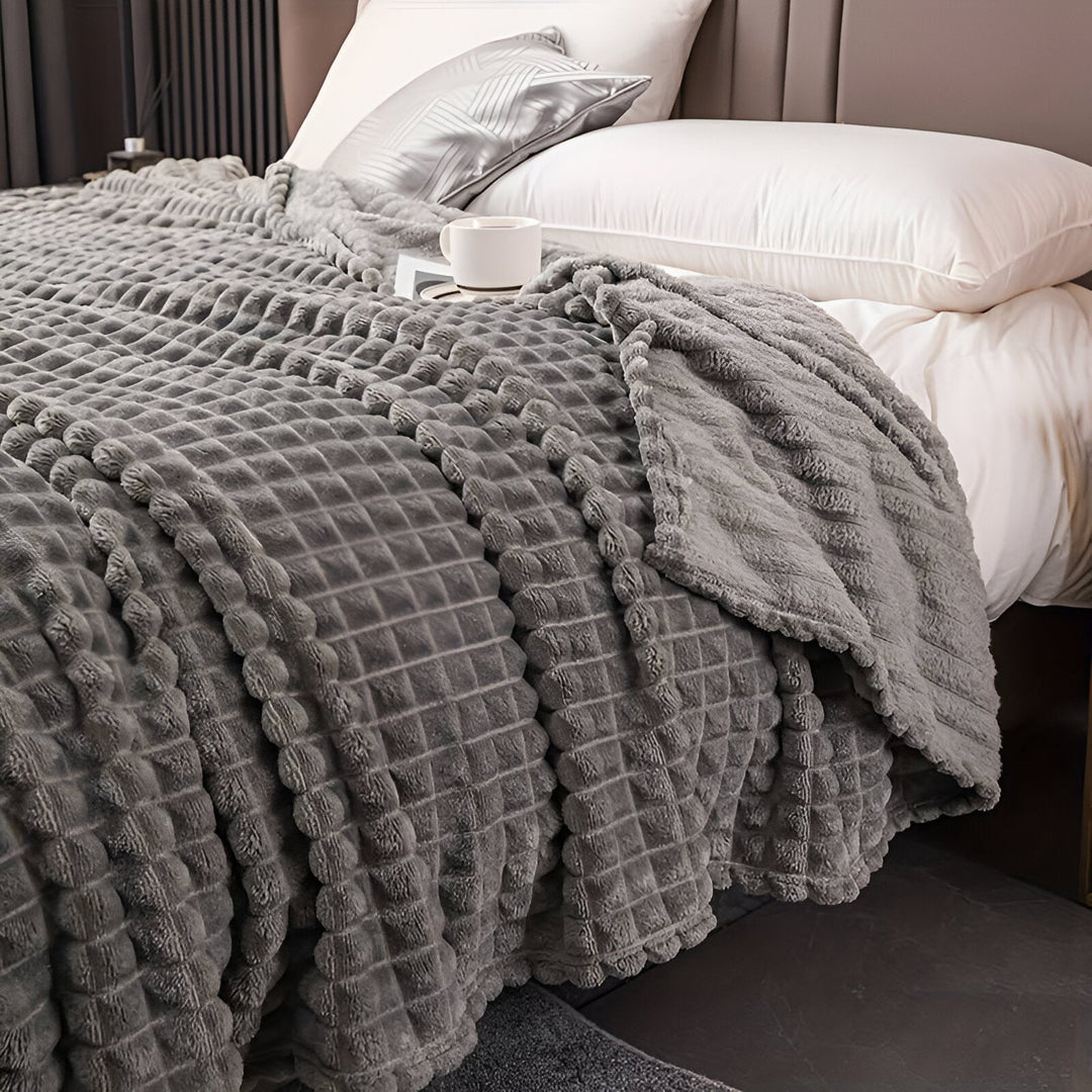 Stornfield | EliteWave Plaid - Ultra-soft Coral Structured Fleece Throw