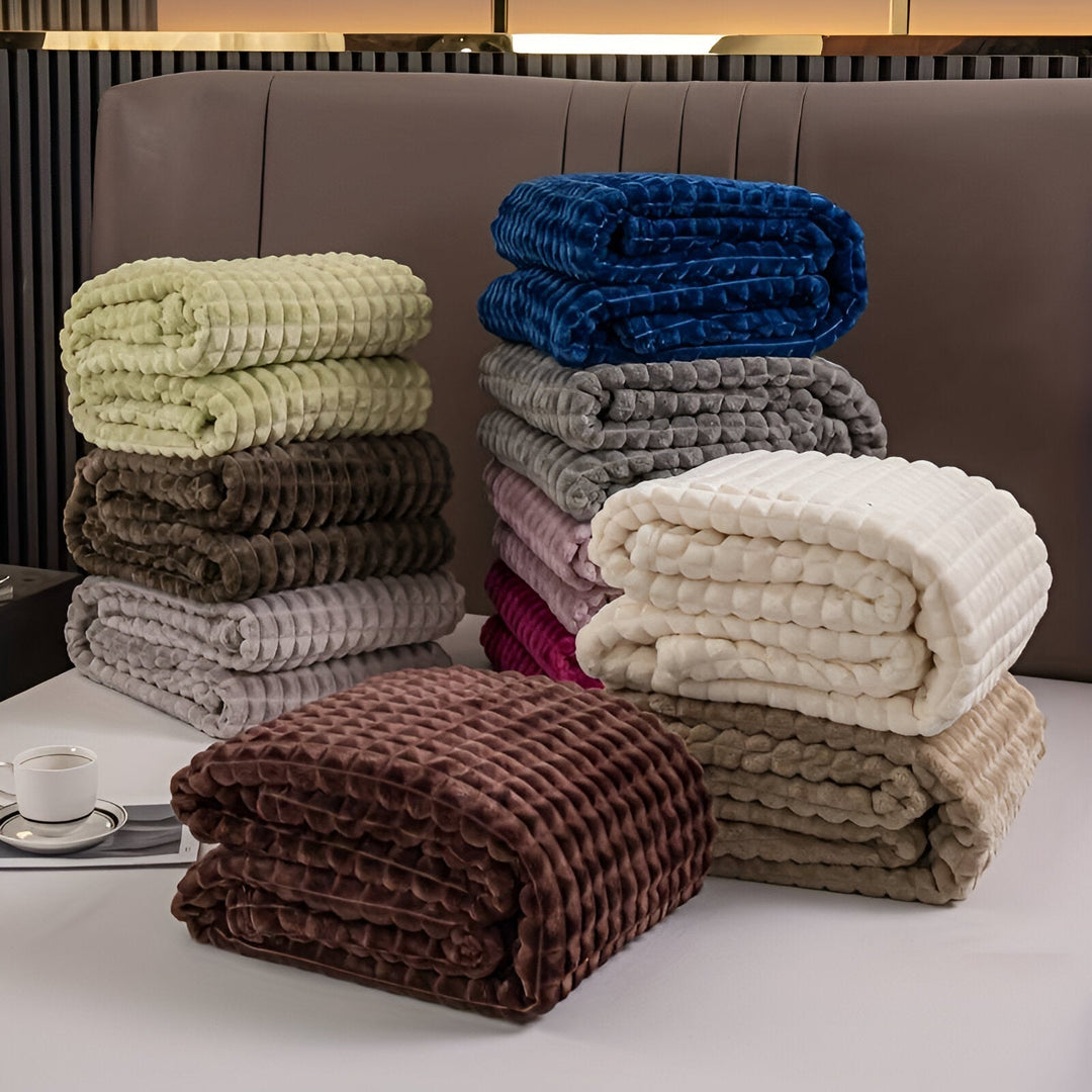 Stornfield | EliteWave Plaid - Ultra-soft Coral Structured Fleece Throw