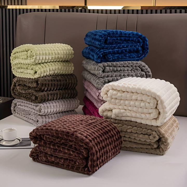 Stornfield | EliteWave Plaid - Ultra-soft Coral Structured Fleece Throw