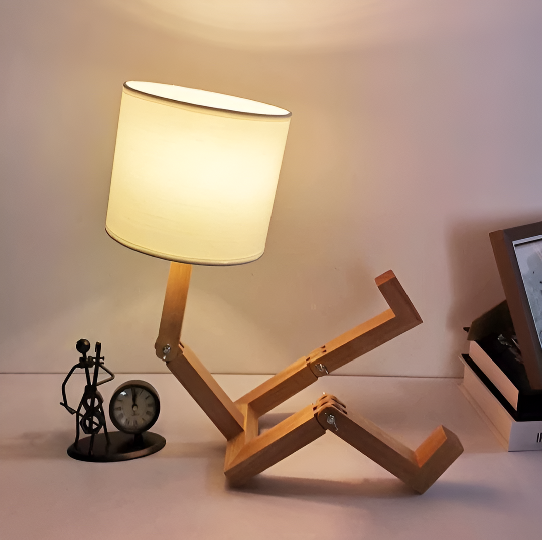 Flexible Robot Desk Lamp Made of Solid Wood – LumoBot | Stornfield