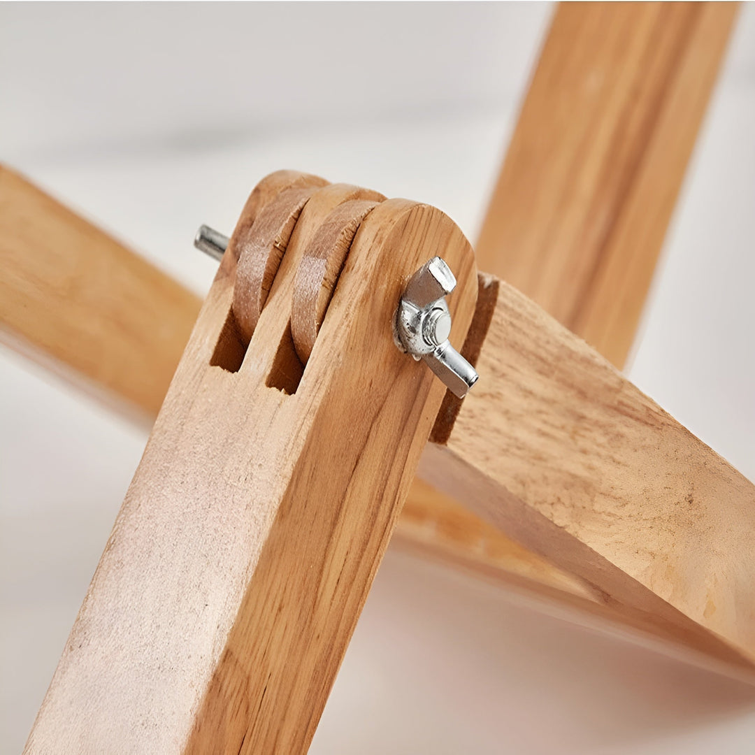 Flexible Robot Desk Lamp Made of Solid Wood – LumoBot | Stornfield