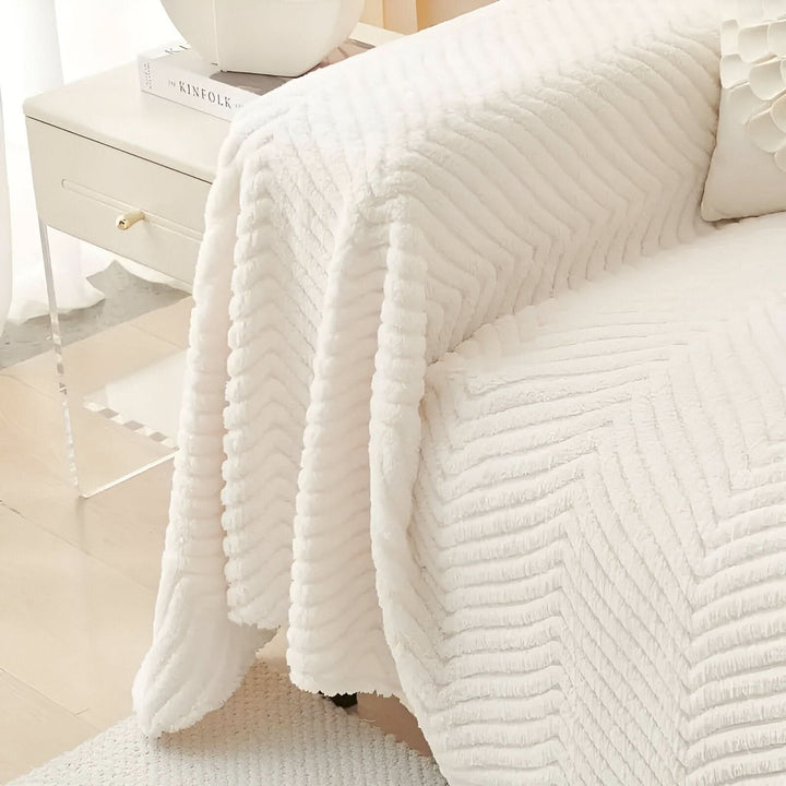 Stornfield | LuxuraWrap Sofa Cover – Non‑Slip Pet‑Friendly Couch Protector