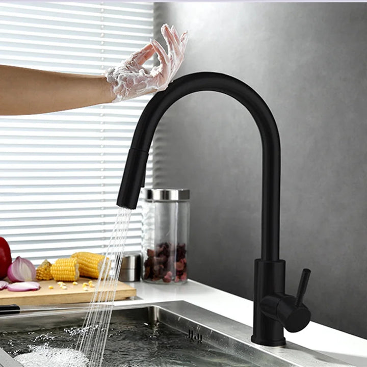 Stornfield | TouchTech Pull-Out Kitchen Tap – Sensor Touchless Mixer Tap with Flexible Spout | Modern Brass Faucet