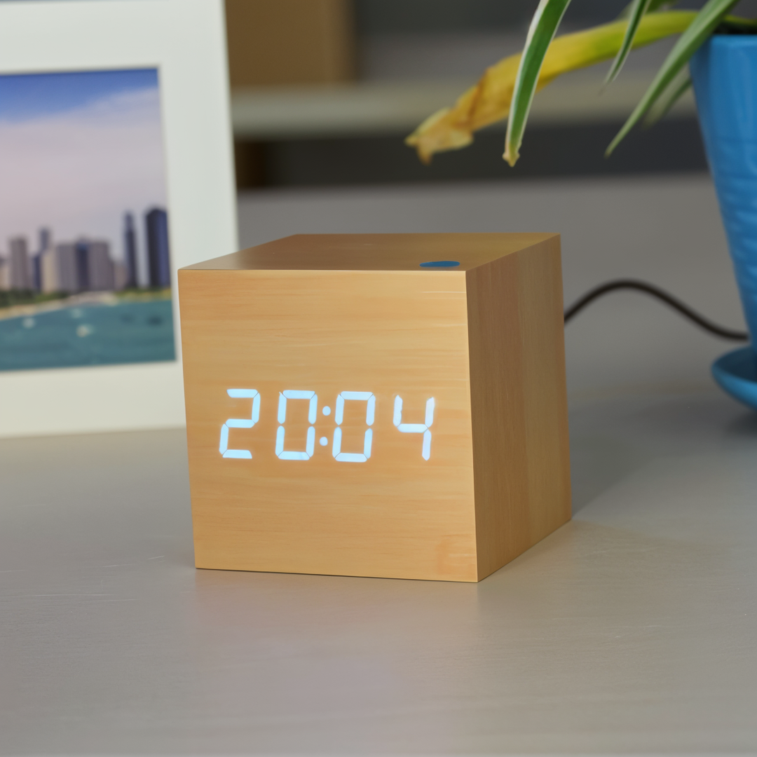 Stornfield | Digital LED Clock - Cube Clock - Wooden Clock