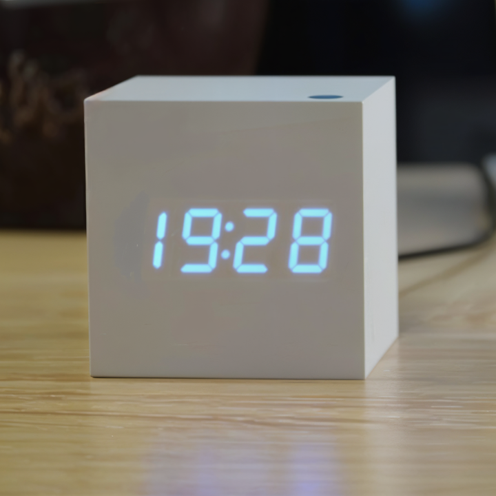 Stornfield | Digital LED Clock - Cube Clock - Wooden Clock