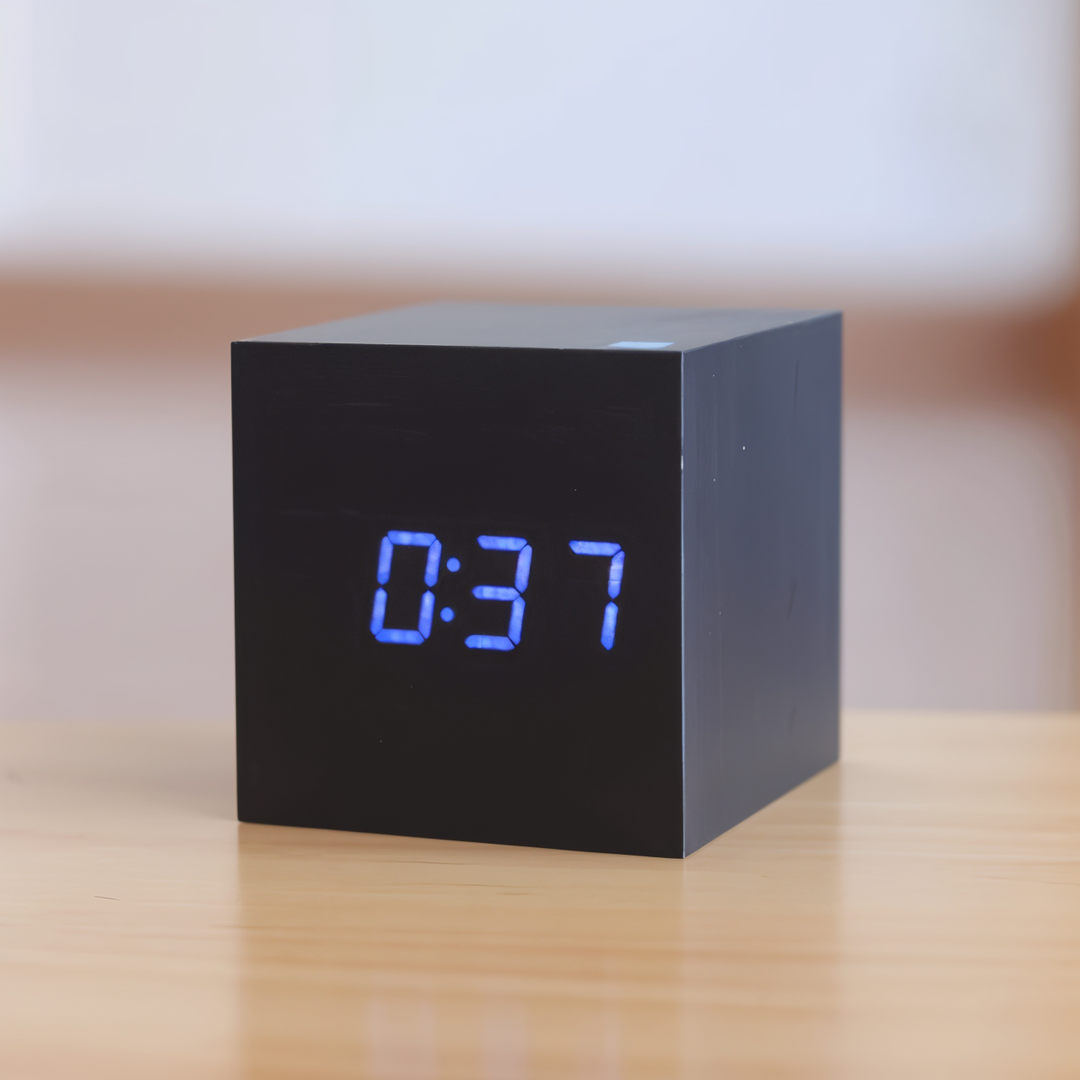 Stornfield | Digital LED Clock - Cube Clock - Wooden Clock