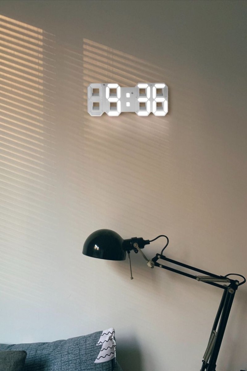 Stornfield | Digital 3D LED Wall Clock – Modern Design with Dimming Function and Optimal Visibility