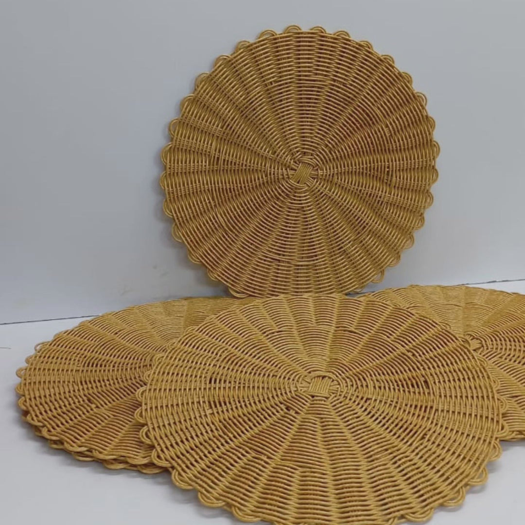 Stornfield | 6-Piece Rattan Dining Set