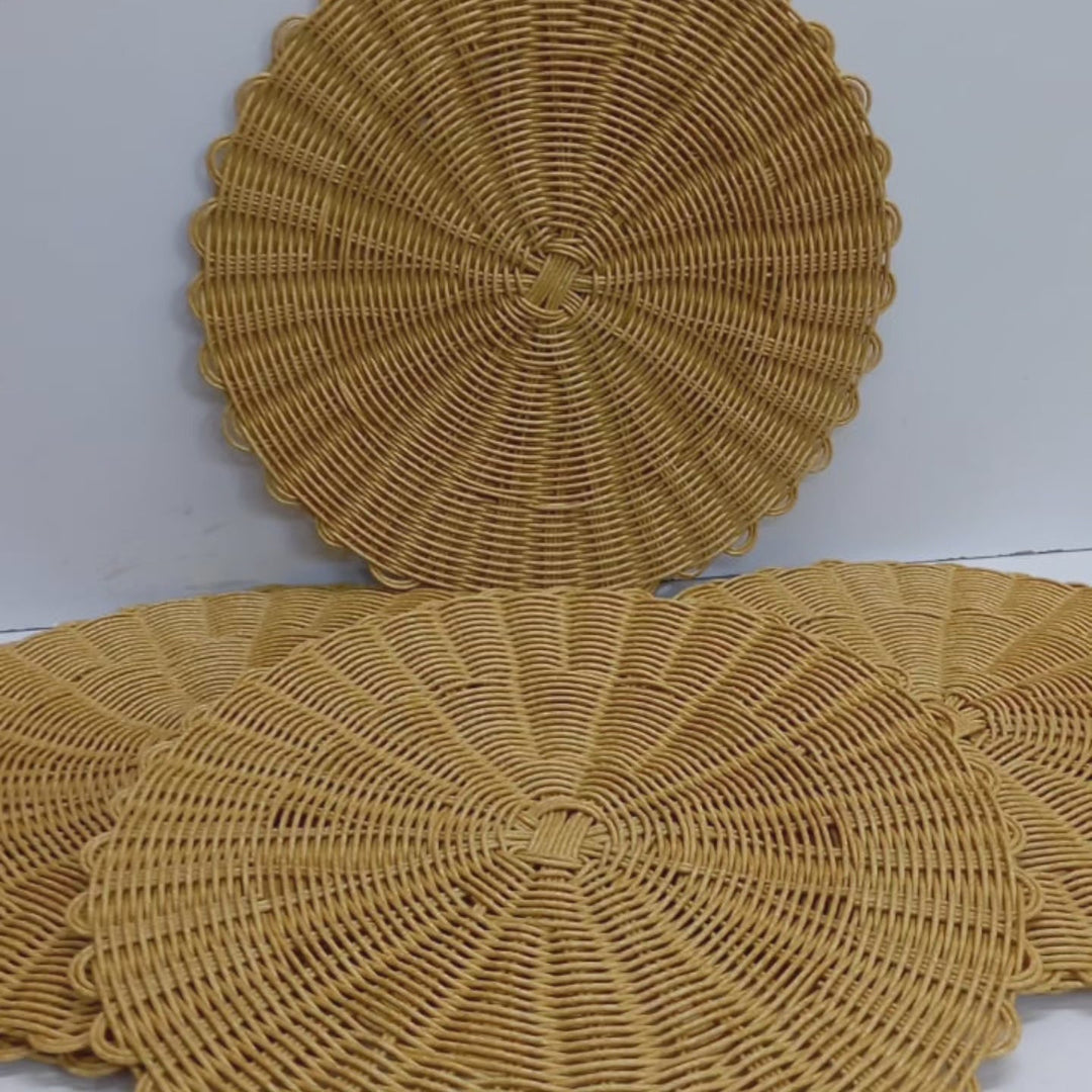 Stornfield | 6-Piece Rattan Dining Set