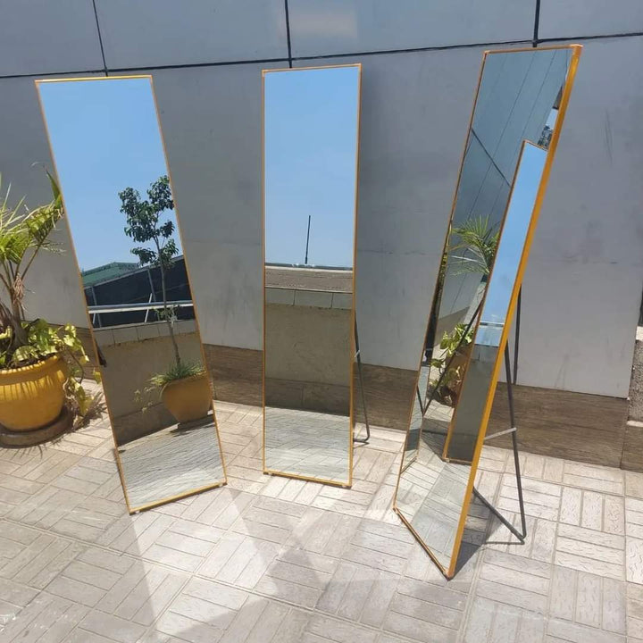 Stornfield | Miroir de maquillage sur pied