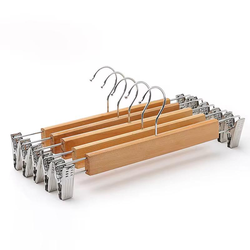 Stornfield | 10 Wooden Hangers with Clips