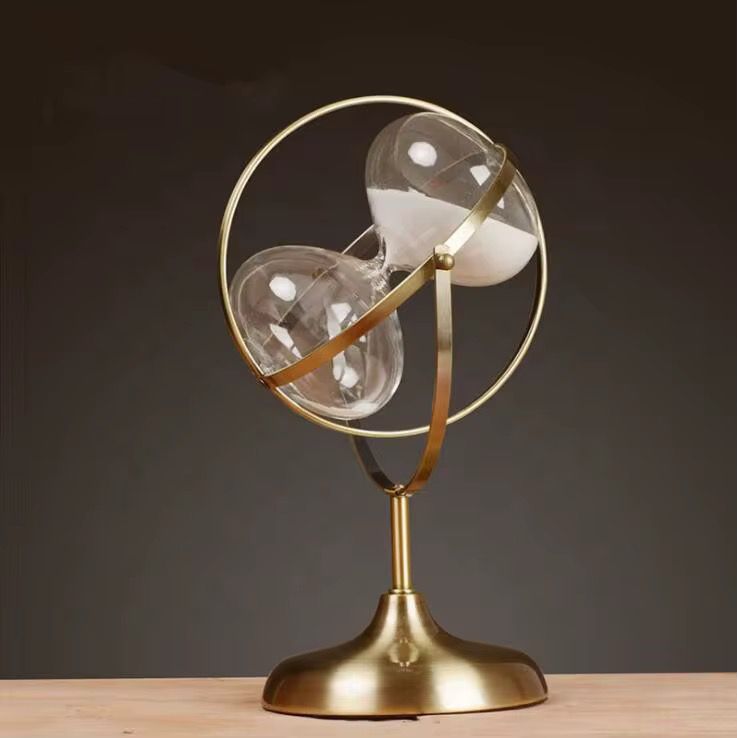 Stornfield | Grand Hourglass