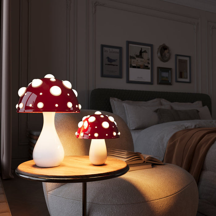 Stornfield | Luminara | LED Table Lamp