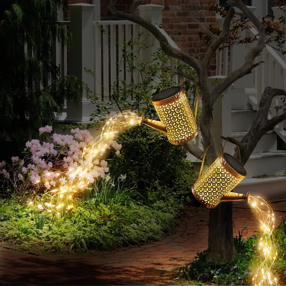 Solar-Powered Watering Can Lamp for Charming Garden Lighting | Stornfield