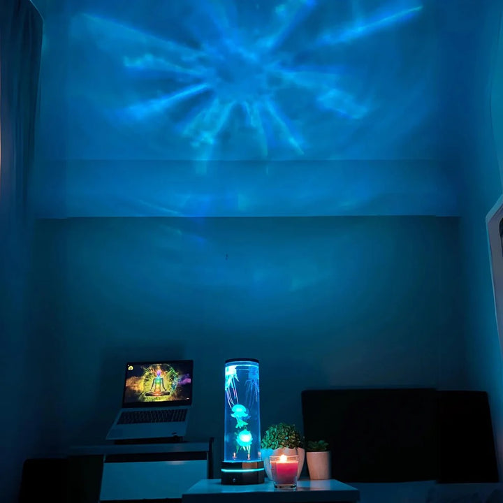Jellyfish Aquarium Table Lamp | Stornfield