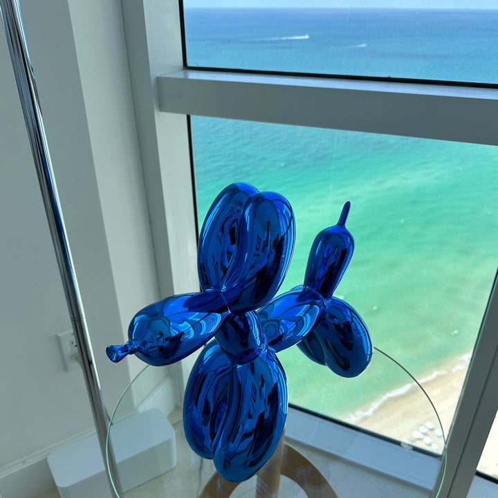 Stornfield | Balloon Dog Sculpture