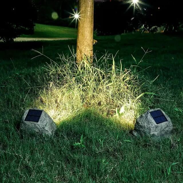 Rocky Glow - Elegant Solar Lamp for Outdoors | Stornfield