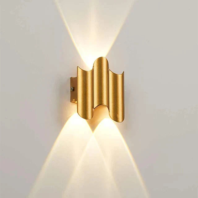Modern LED Wall Light - Minimalist Interior Lighting for Living Spaces, energy-saving and stylish | Stornfield