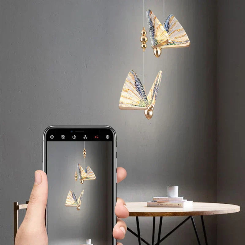 Stornfield | Frendorf – Butterfly-shaped pendant light
