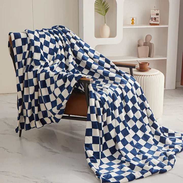 Stornfield | Trendy checkered cover