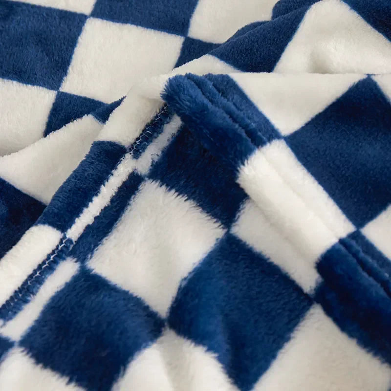 Stornfield | Trendy checkered cover