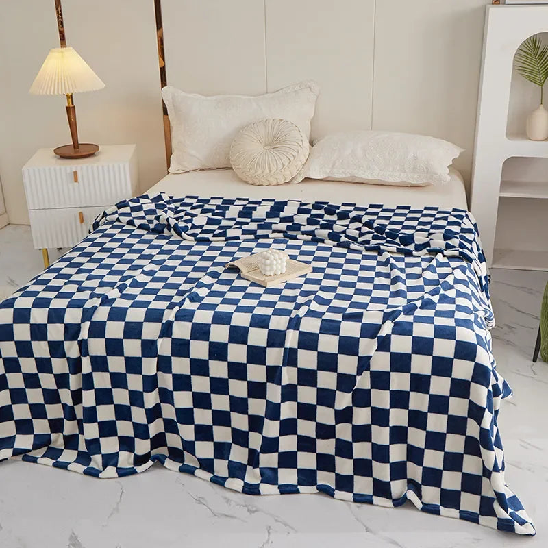 Stornfield | Trendy checkered cover