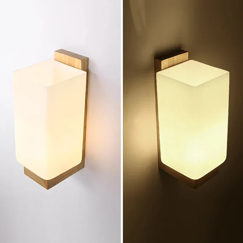 Japanese wall lamp made of wood for bedroom – Minimalist lamp with natural lighting | Stornfield
