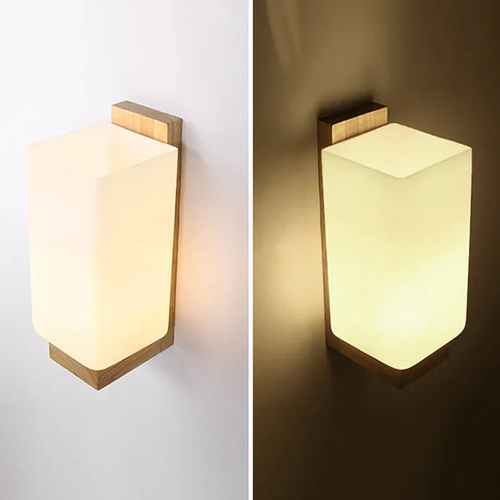 Japanese wall lamp made of wood for bedroom – Minimalist lamp with natural lighting | Stornfield