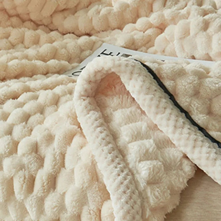 Ultra-Soft Comfy Blanket - Eloise | Stornfield