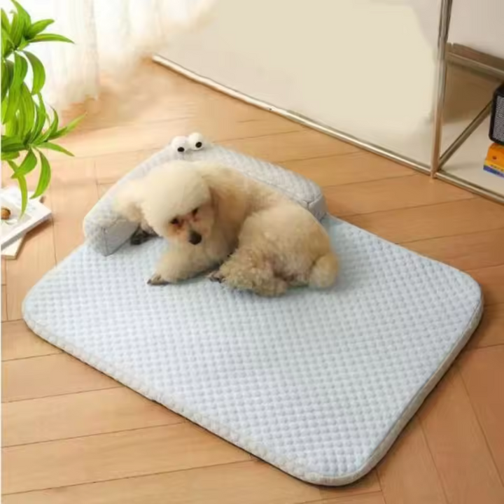 Stornfield Cooling Pet Bed with Neck Support