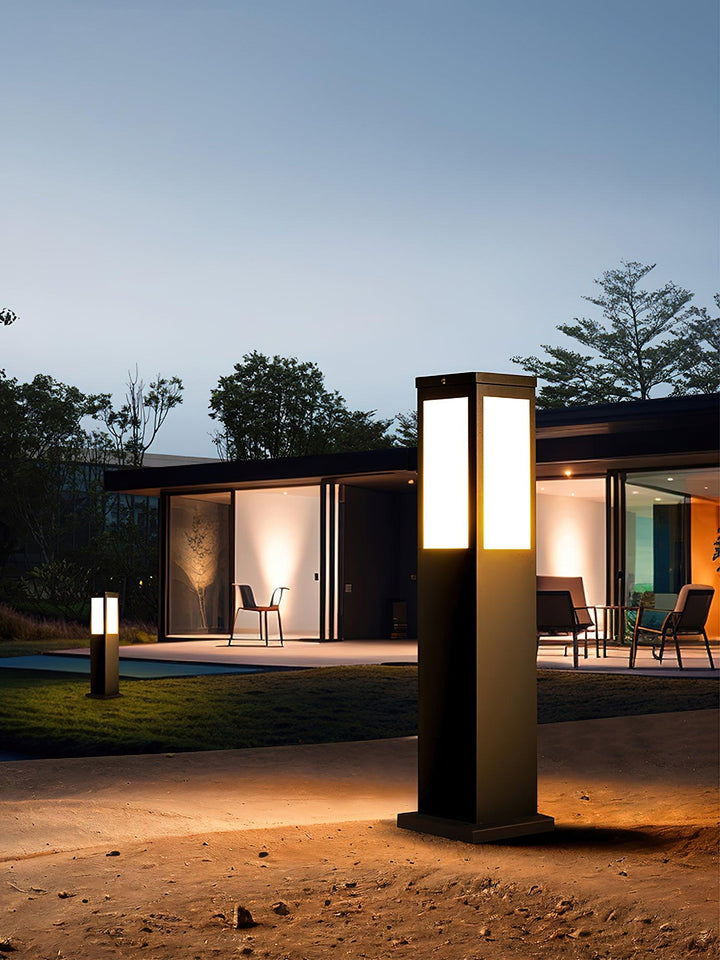Modern Outdoor Bollard Light – Sleek Durable Weather-Resistant | Stornfield