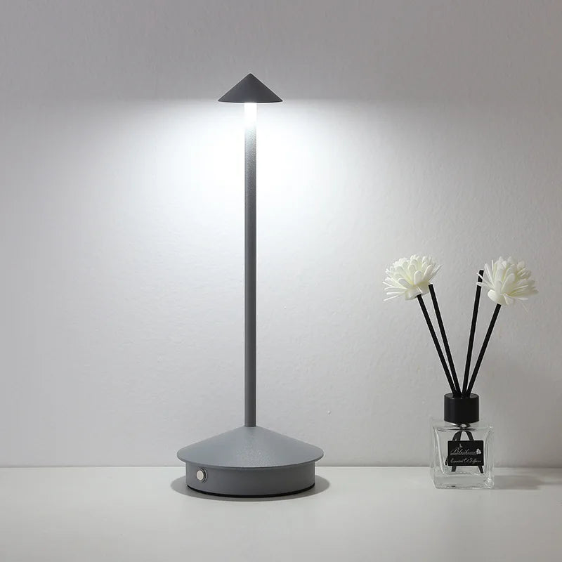 Modern LED table lamp with touch sensor – Dimmable, Wireless and Minimalist Design | Stornfield