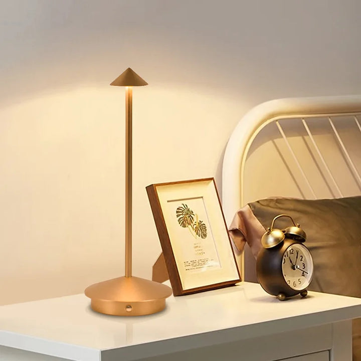 Modern LED table lamp with touch sensor – Dimmable, Wireless and Minimalist Design | Stornfield