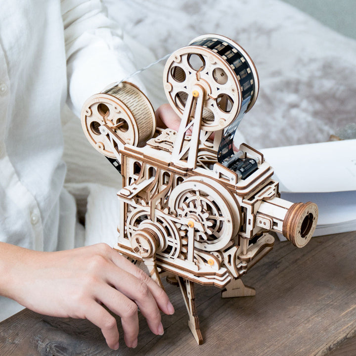 Vitascope | Stornfield Film Projector