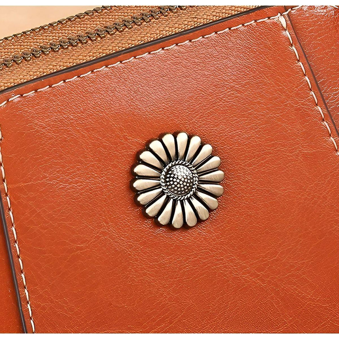 Clara Bag - Luxurious Shoulder Bag for Effortless Elegance | Stornfield