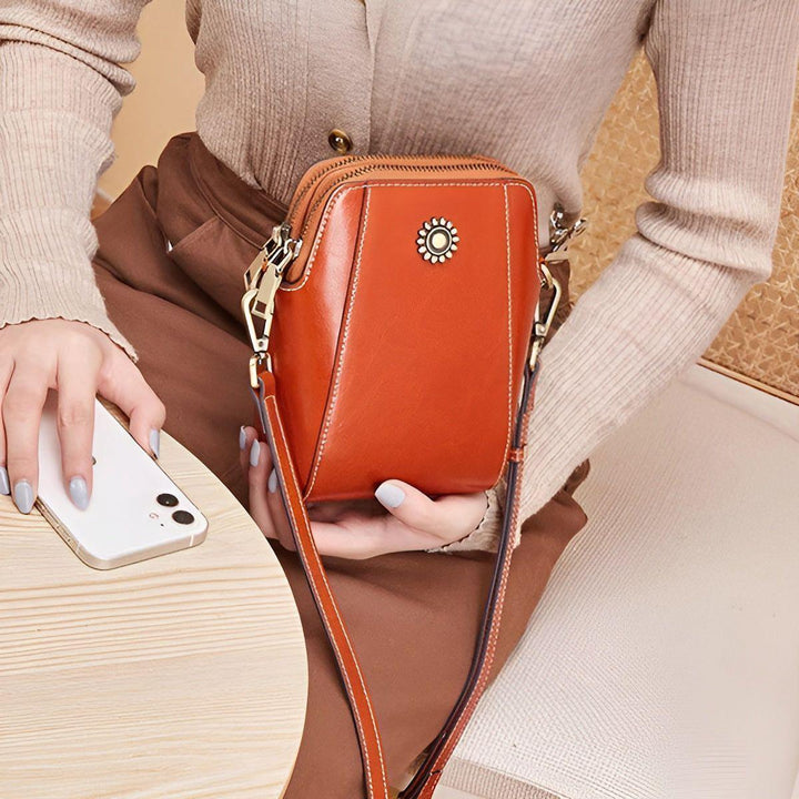 Clara Bag - Luxurious Shoulder Bag for Effortless Elegance | Stornfield