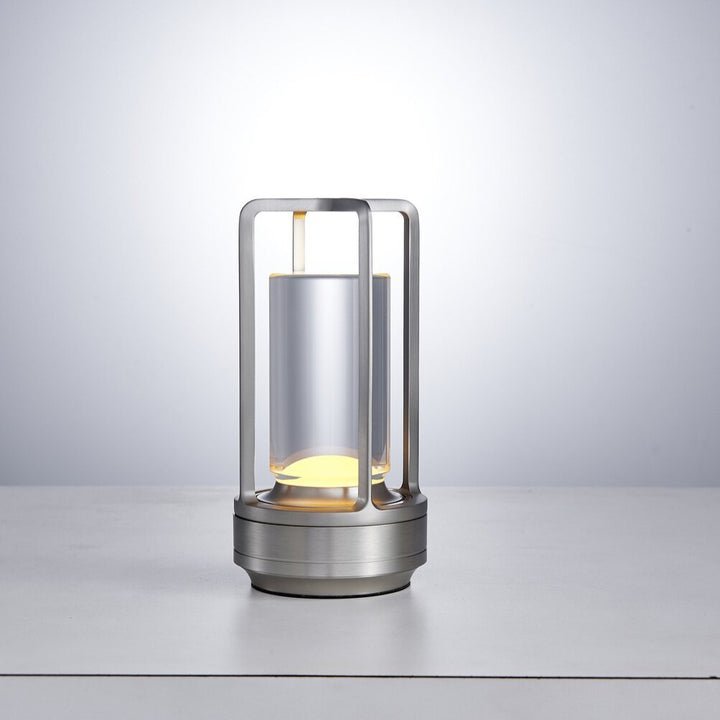Retro Lamp - Elegant Lighting - Timeless Style | Stornfield