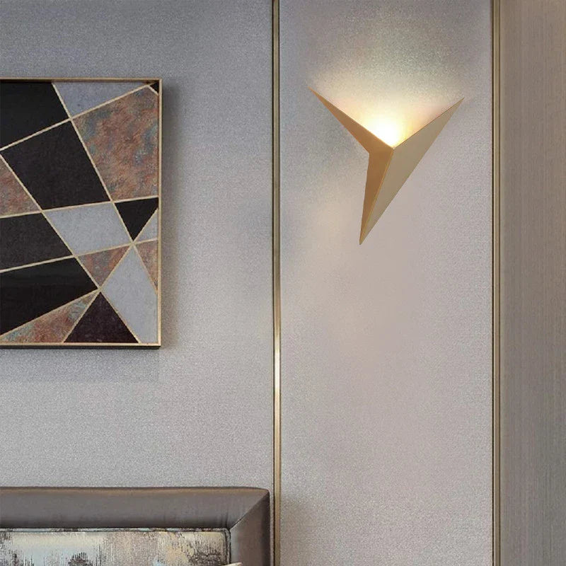 Modern Triangular Wall Lamp - TrigoLux | Stornfield