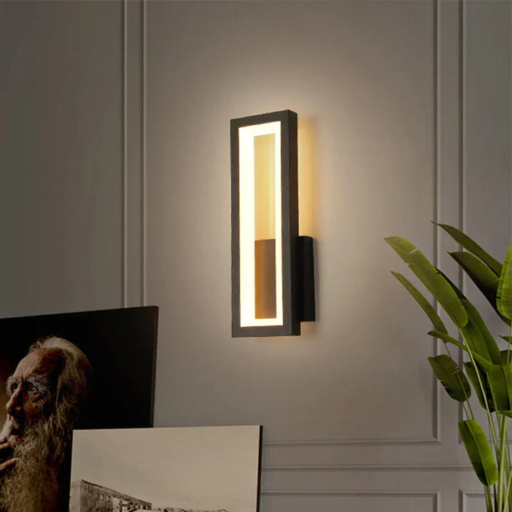 Modern LED Indoor Wall Light in Minimalist Design – Stylish Wall Lamp for Living Room & Hallway | Stornfield