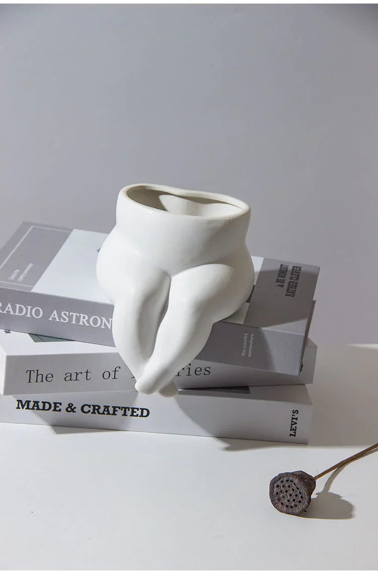 Leg Vase | Stornfield