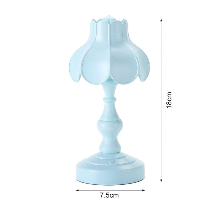 Lotus-shaped LED Mini Retro Light | Stornfield