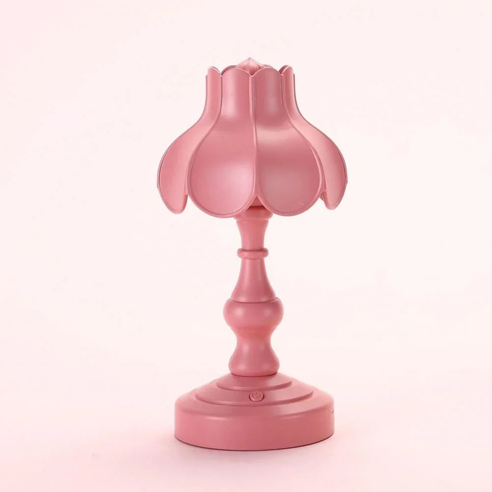 Lotus-shaped LED Mini Retro Light | Stornfield