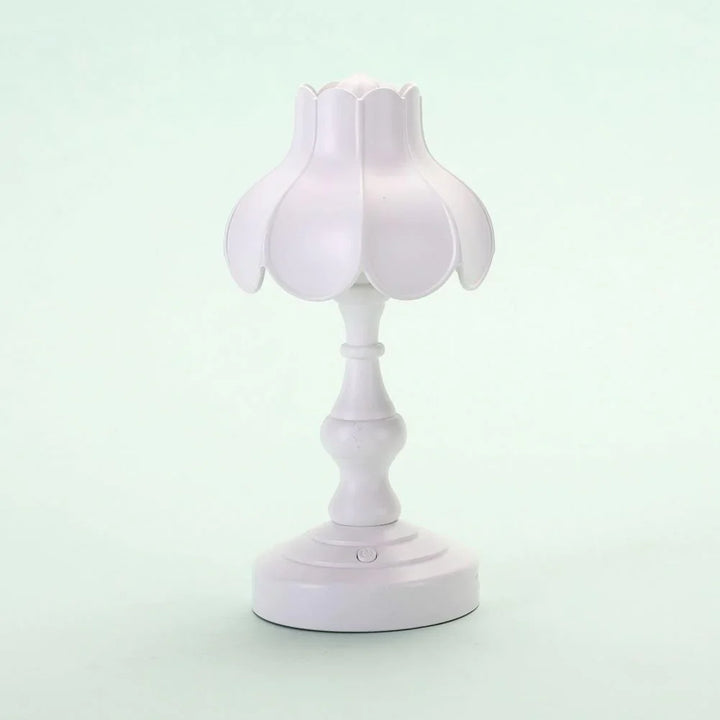 Lotus-shaped LED Mini Retro Light | Stornfield
